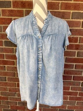 Jane + Delancey Denim Top